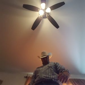 Meet your Posher, Cameron